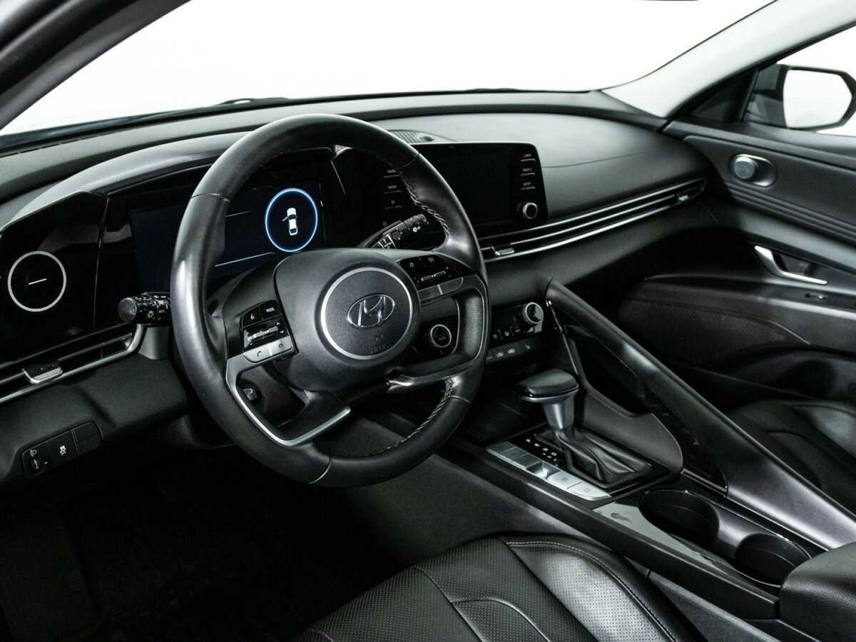 Hyundai Elantra б/у, 2021, Автоматическая. Фото: #10