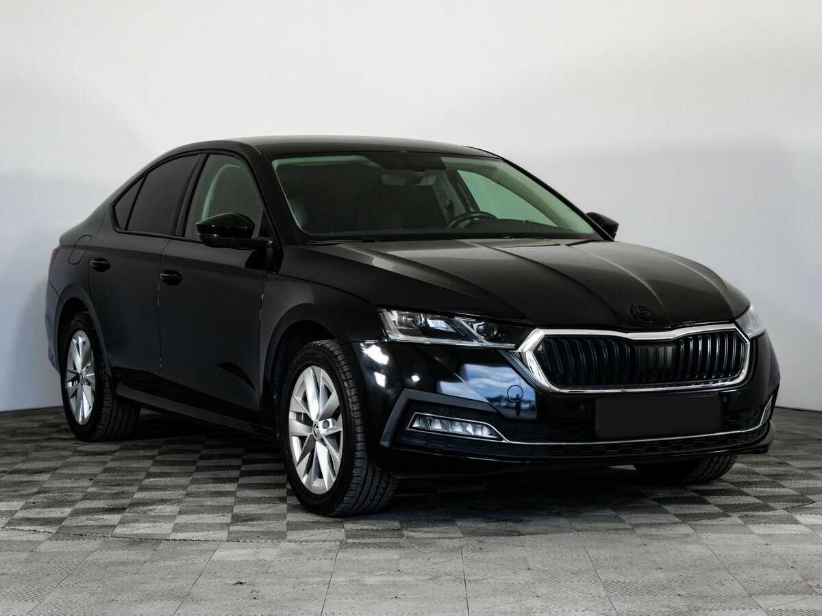 Skoda Octavia б/у, 2021, Автоматическая. Фото: #2