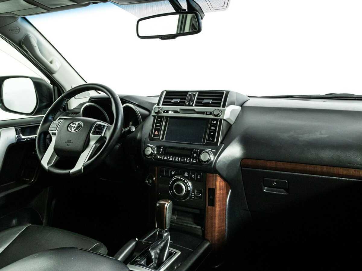 Toyota Land Cruiser Prado б/у, 2014, Автоматическая. Фото: #8