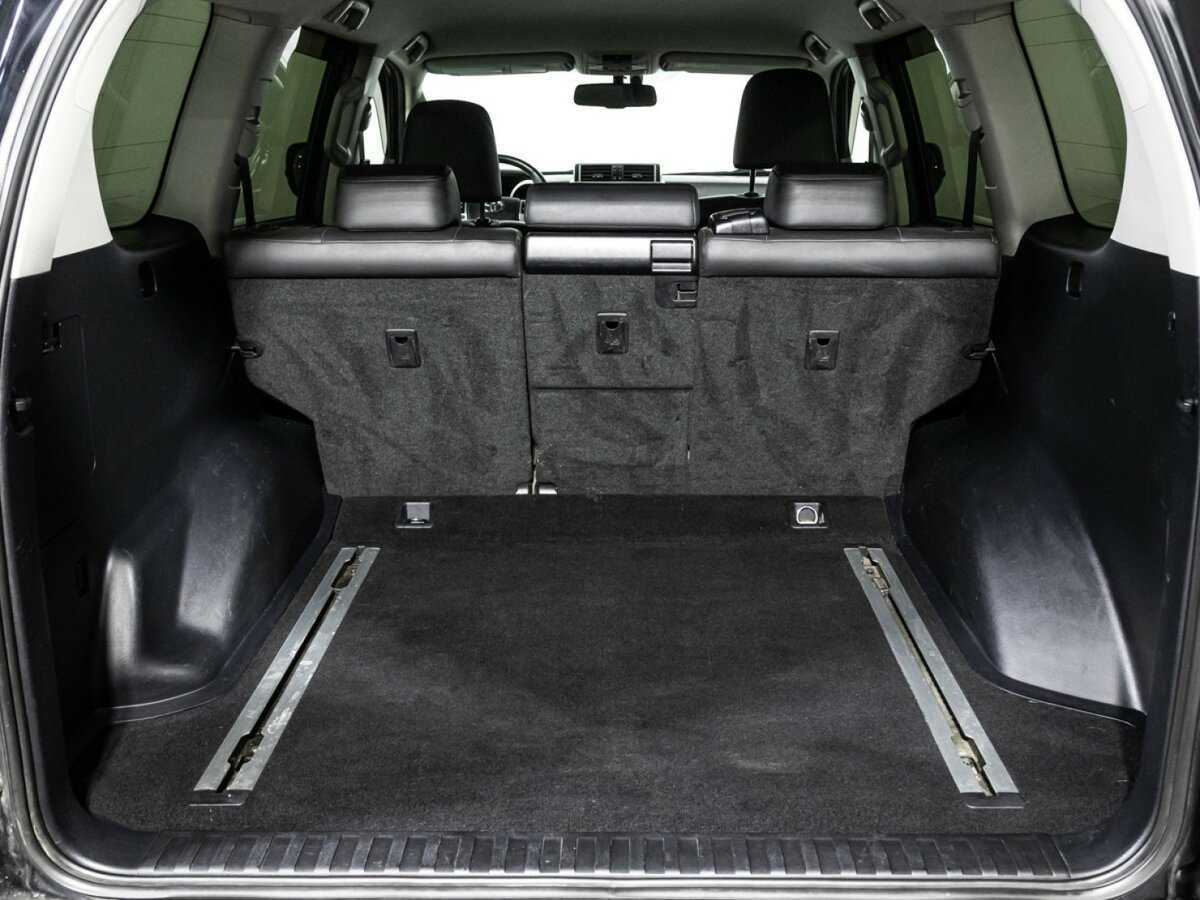 Toyota Land Cruiser Prado б/у, 2014, Автоматическая. Фото: #21