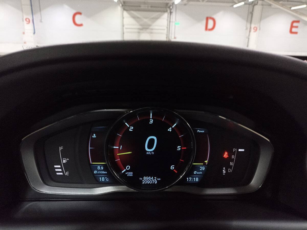 Volvo XC60 б/у, 2013, Автоматическая. Фото: #12