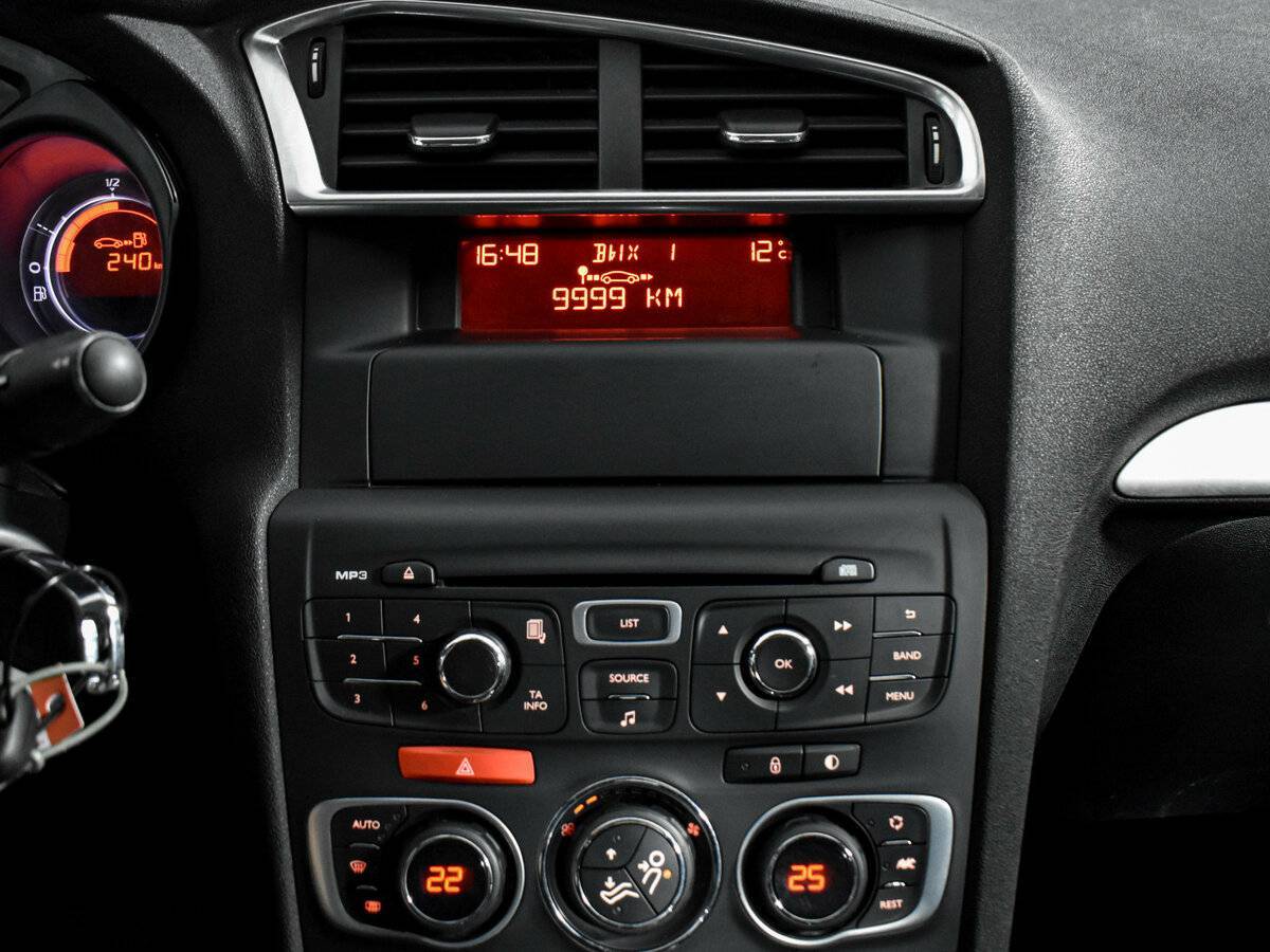 Citroen C4 б/у, 2013, Автоматическая. Фото: #16