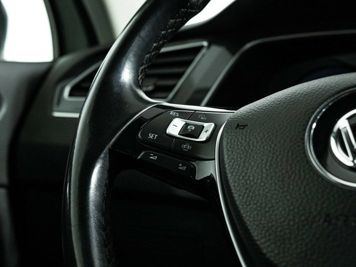 Volkswagen Tiguan б/у, 2018, Роботизированная. Фото: #21