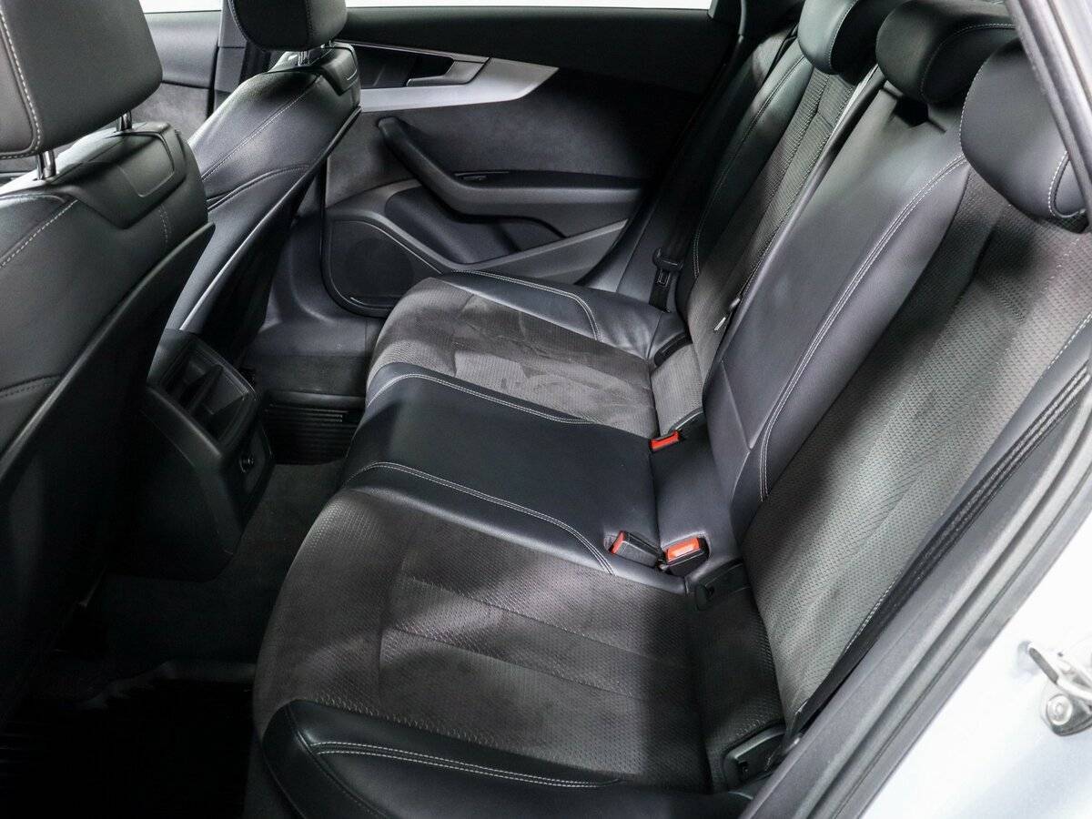 Audi A4 б/у, 2017, Роботизированная. Фото: #6