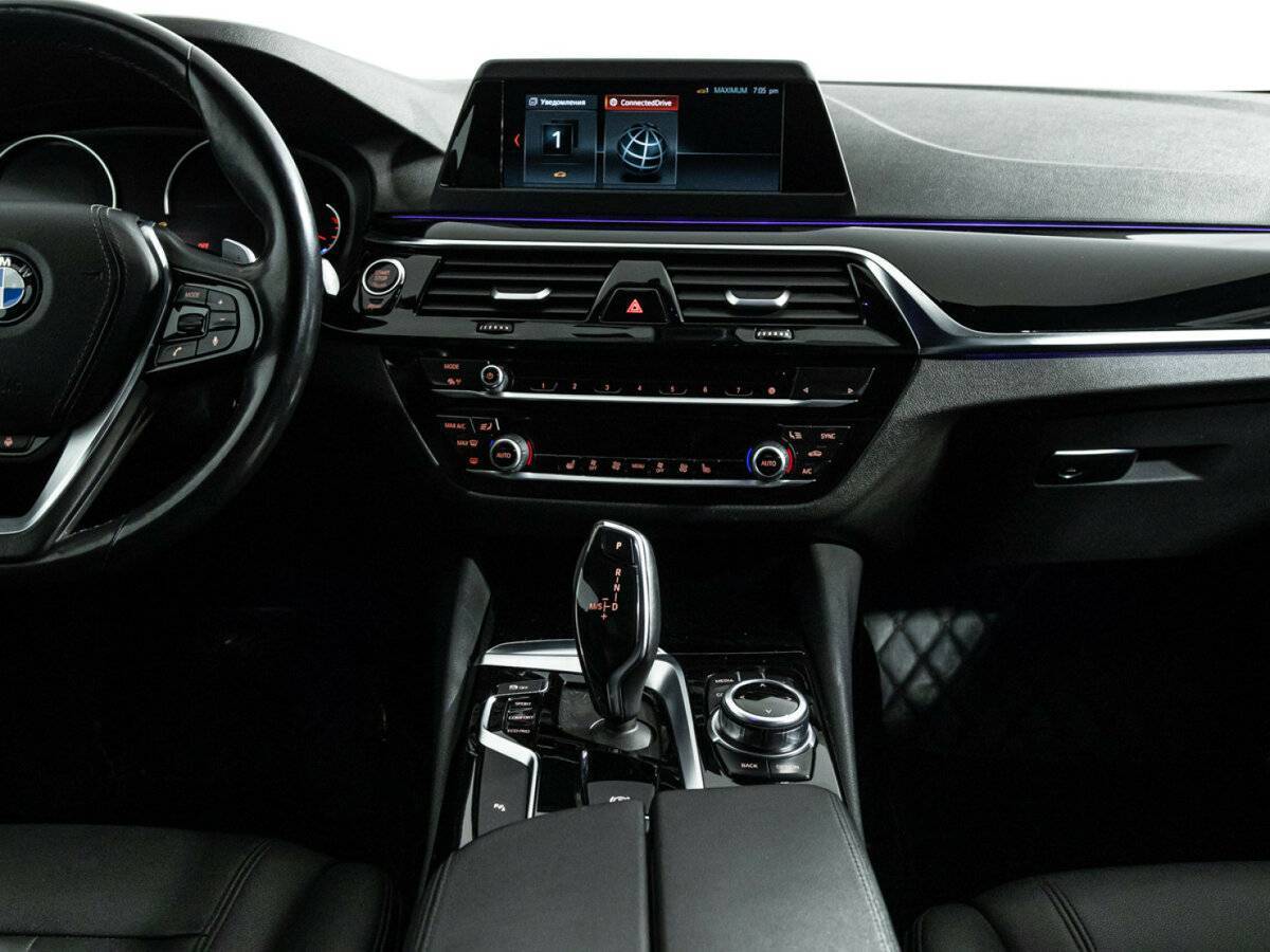 BMW 5 серии б/у, 2017, Автоматическая. Фото: #13