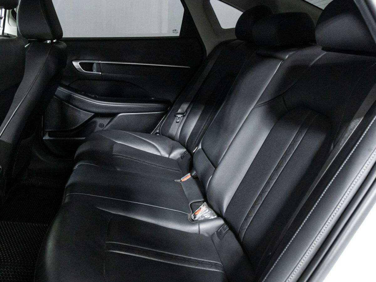 Hyundai Sonata б/у, 2020, Автоматическая. Фото: #9