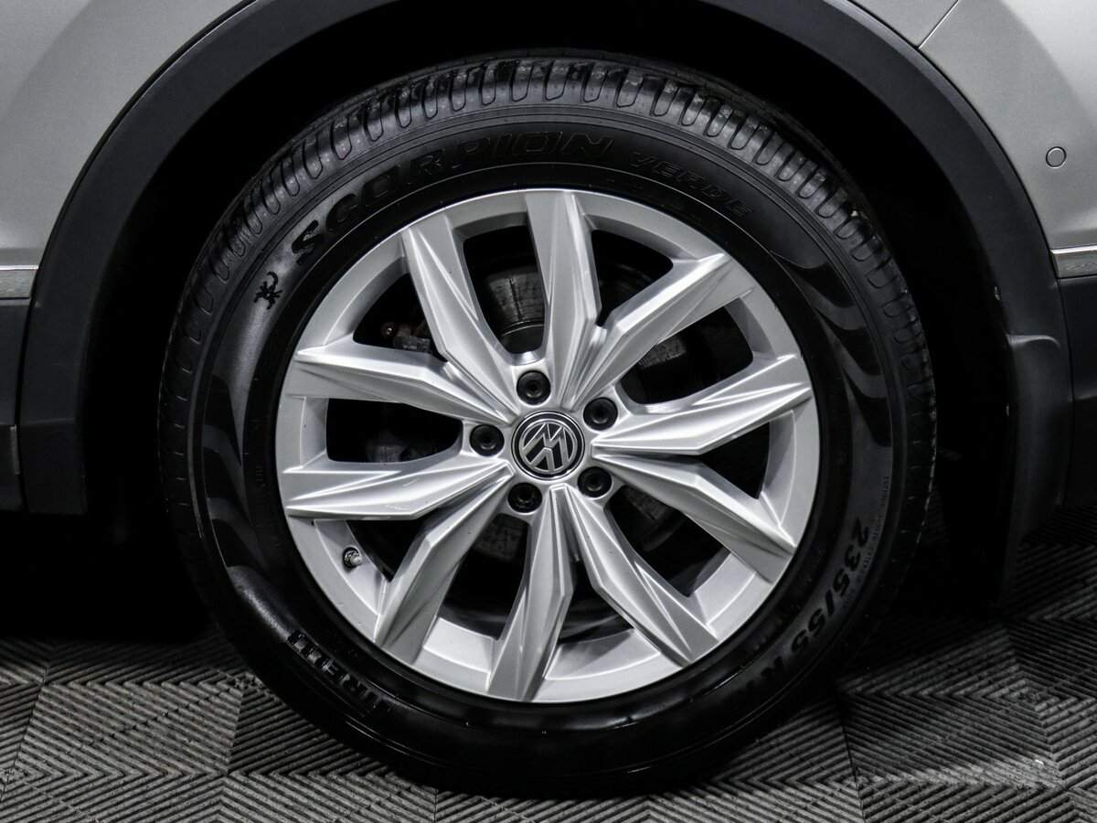 Volkswagen Tiguan б/у, 2017, Роботизированная. Фото: #14