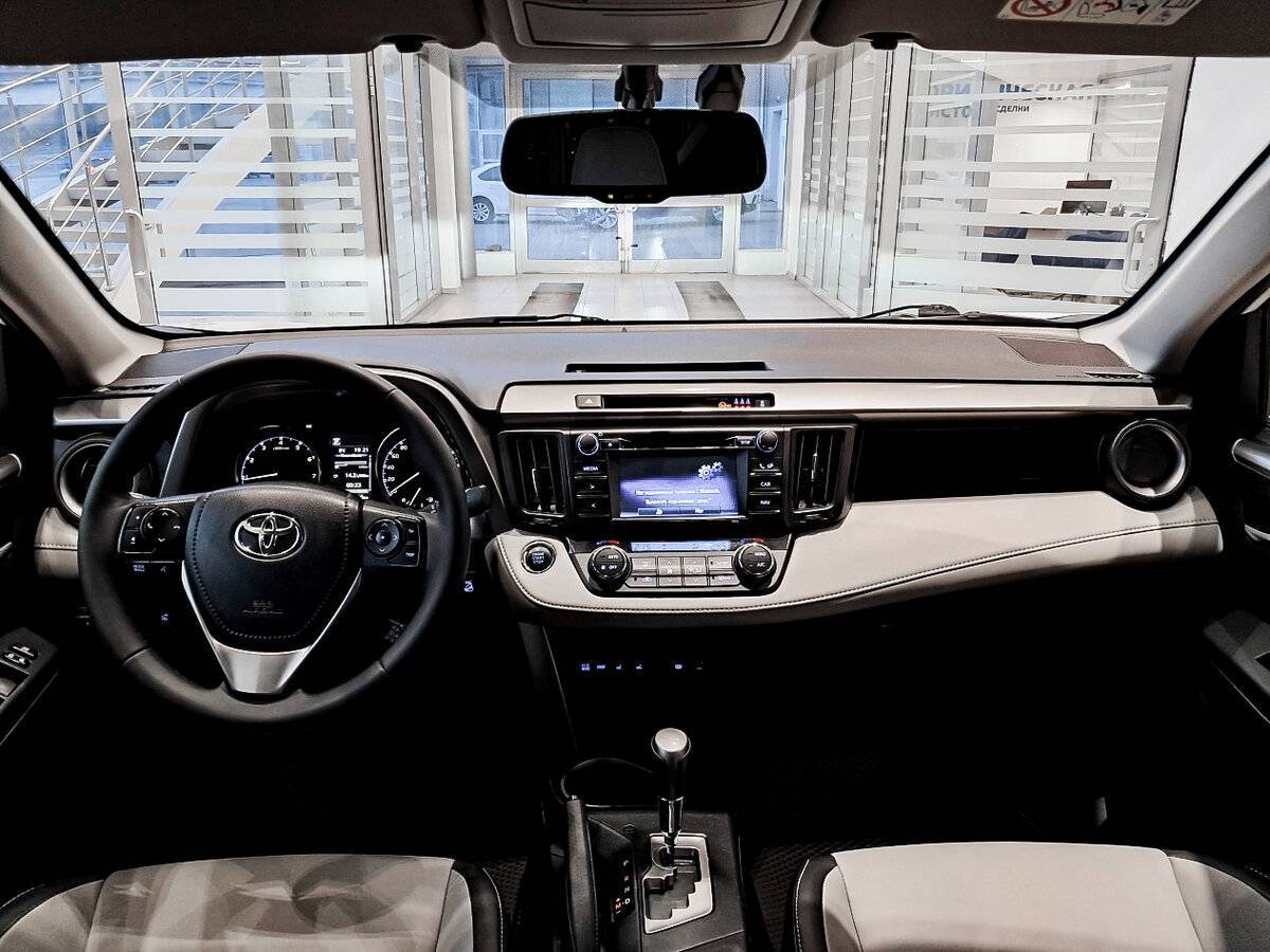 Toyota RAV4 б/у, 2016, Вариатор. Фото: #13