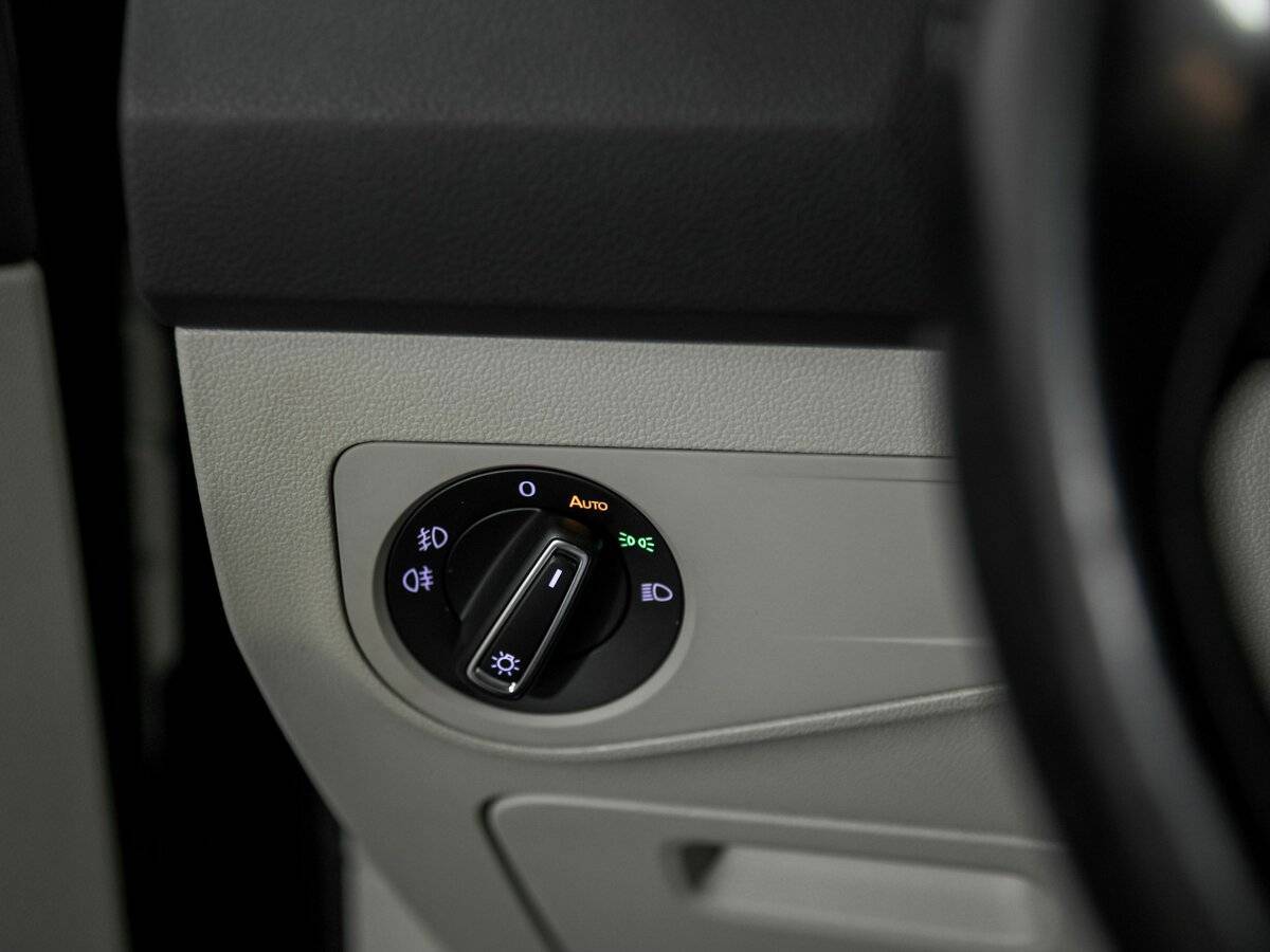 Volkswagen Tiguan б/у, 2017, Роботизированная. Фото: #12