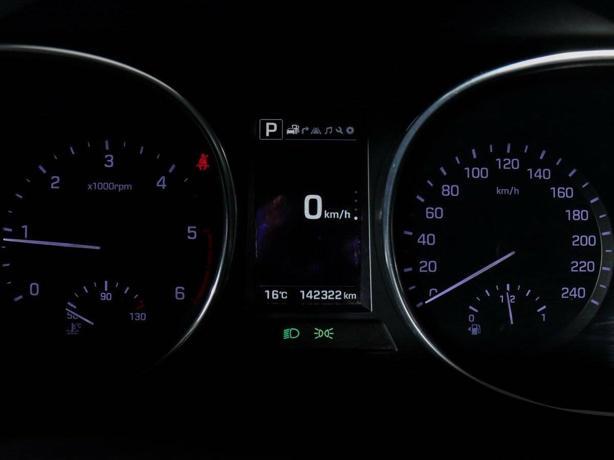 Hyundai Santa Fe б/у, 2016, Автоматическая. Фото: #7