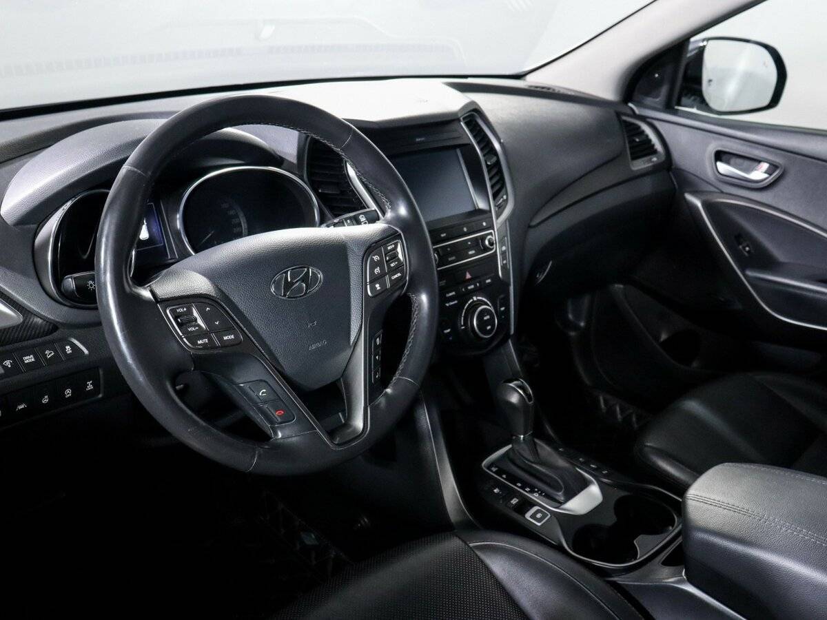 Hyundai Santa Fe б/у, 2016, Автоматическая. Фото: #10