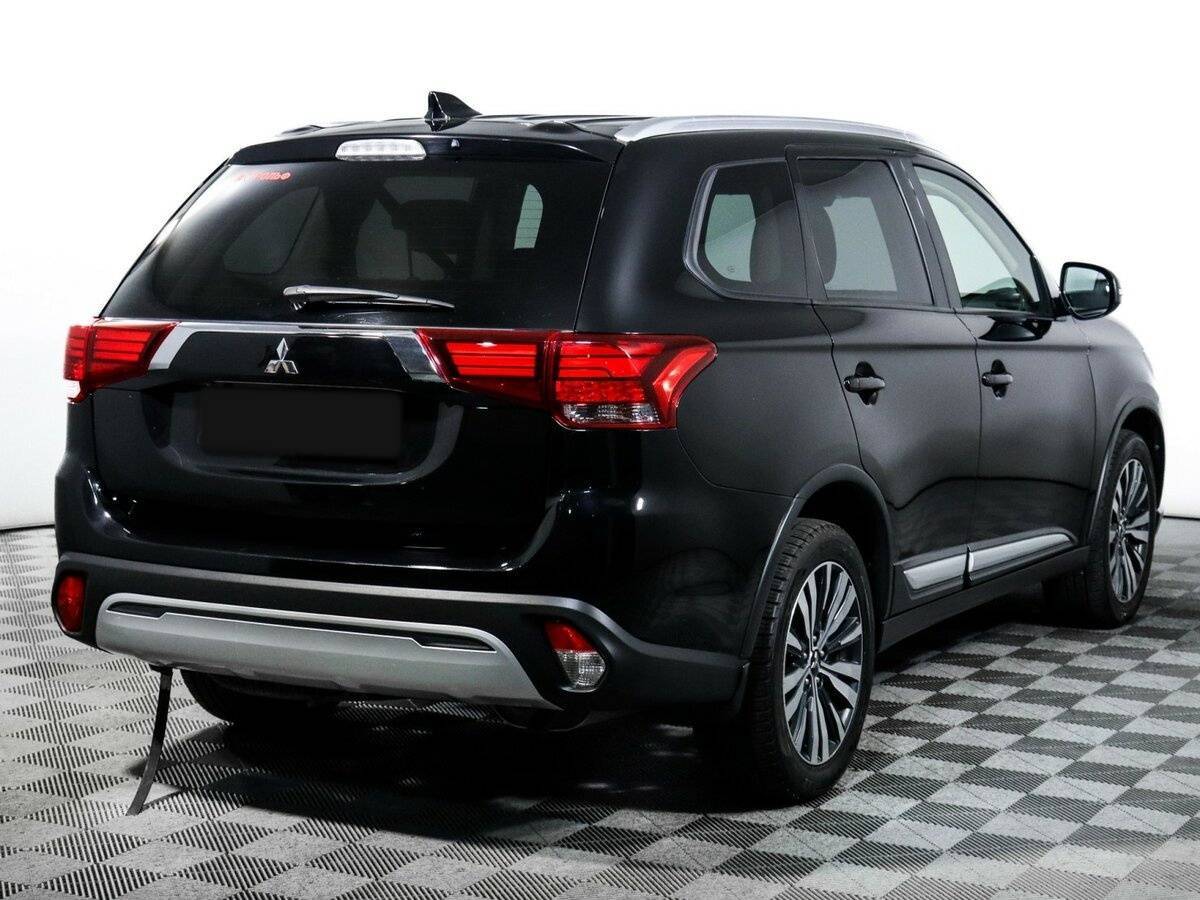 Mitsubishi Outlander б/у, 2019, Вариатор. Фото: #4