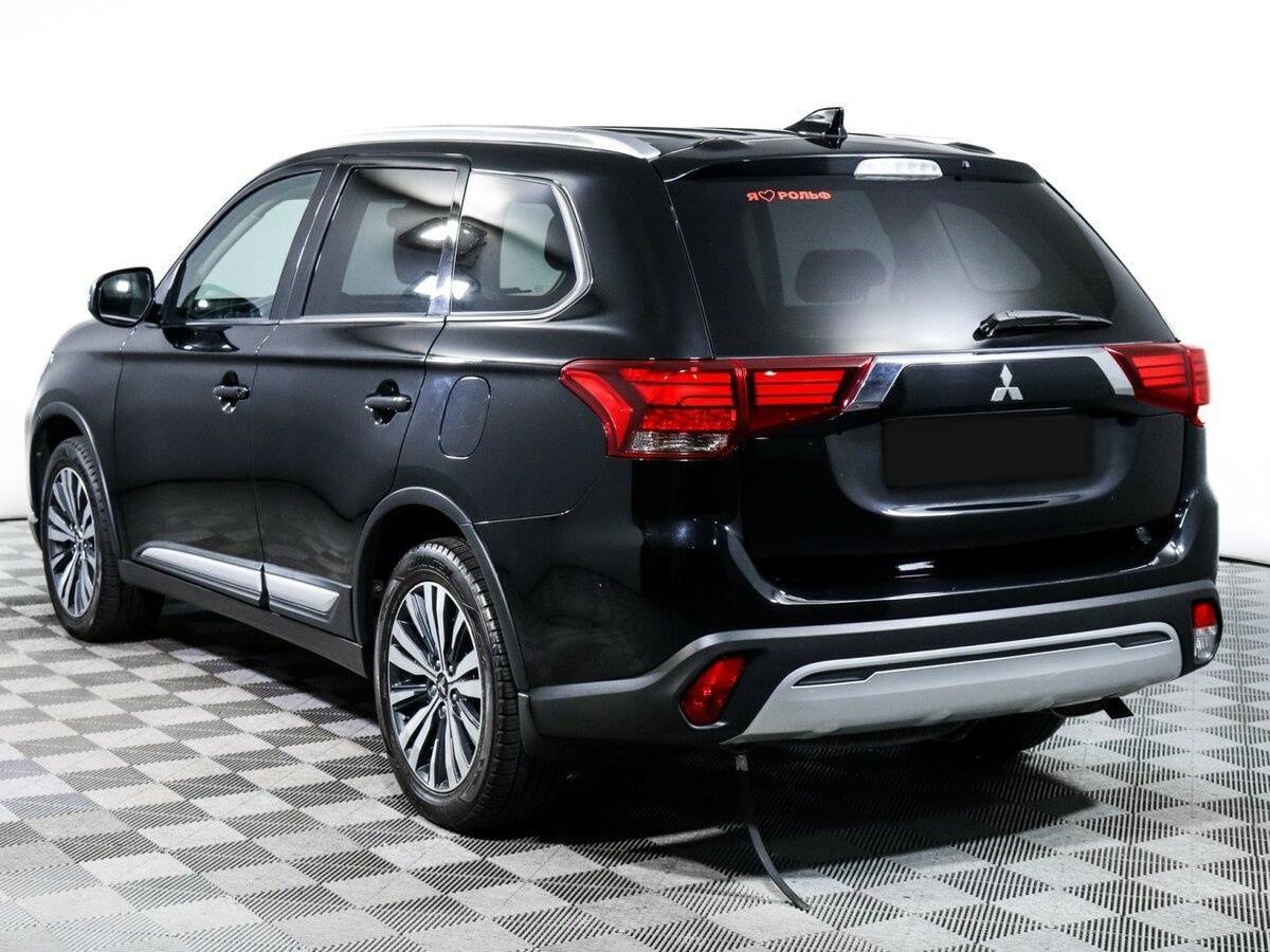 Mitsubishi Outlander б/у, 2019, Вариатор. Фото: #6