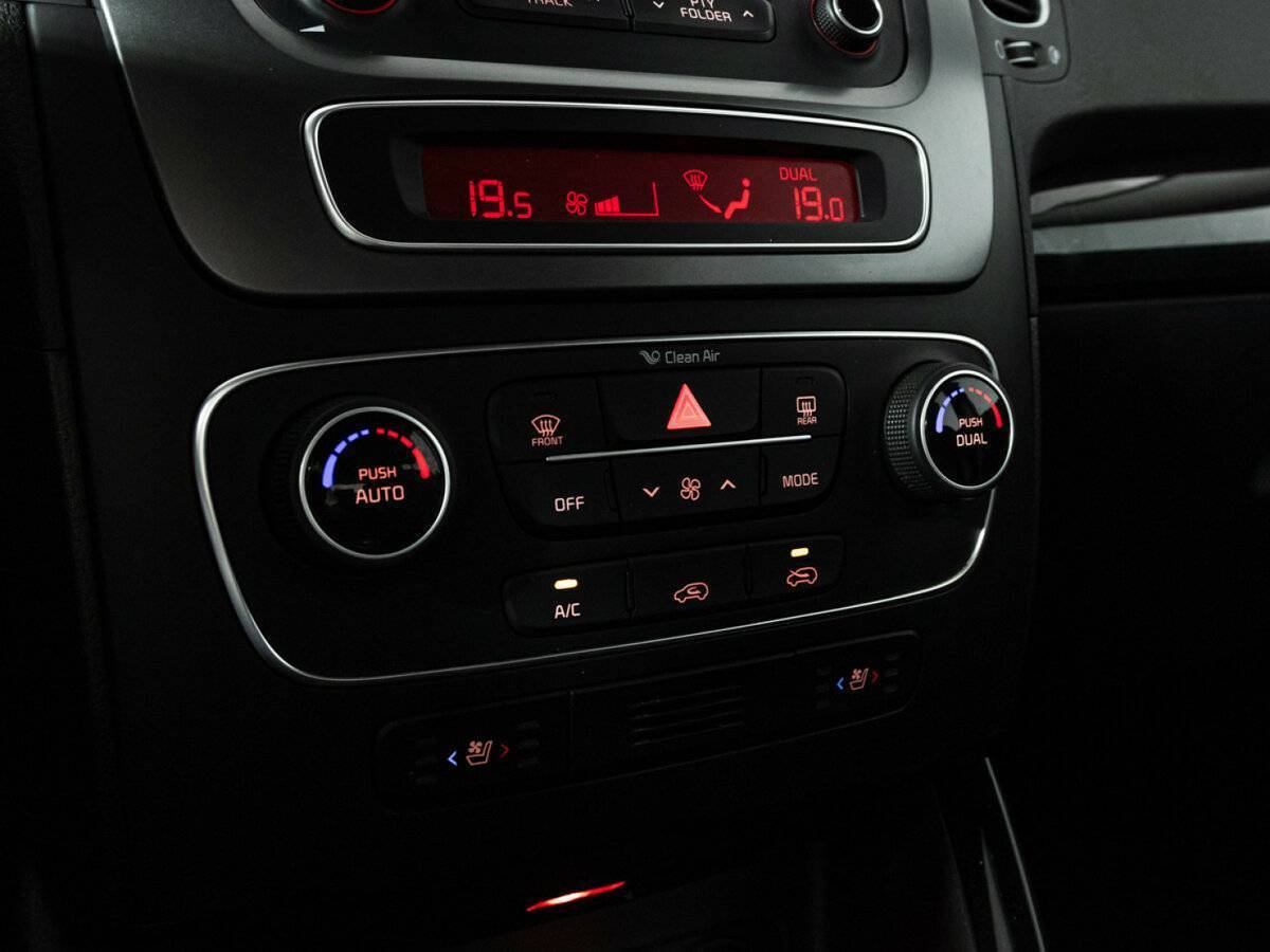 Kia Sorento б/у, 2019, Автоматическая. Фото: #12