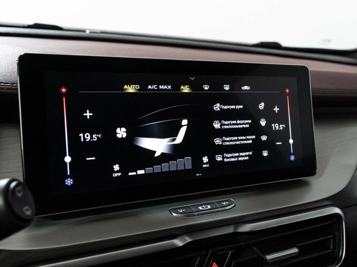 Geely Coolray б/у, 2021, Роботизированная. Фото: #15