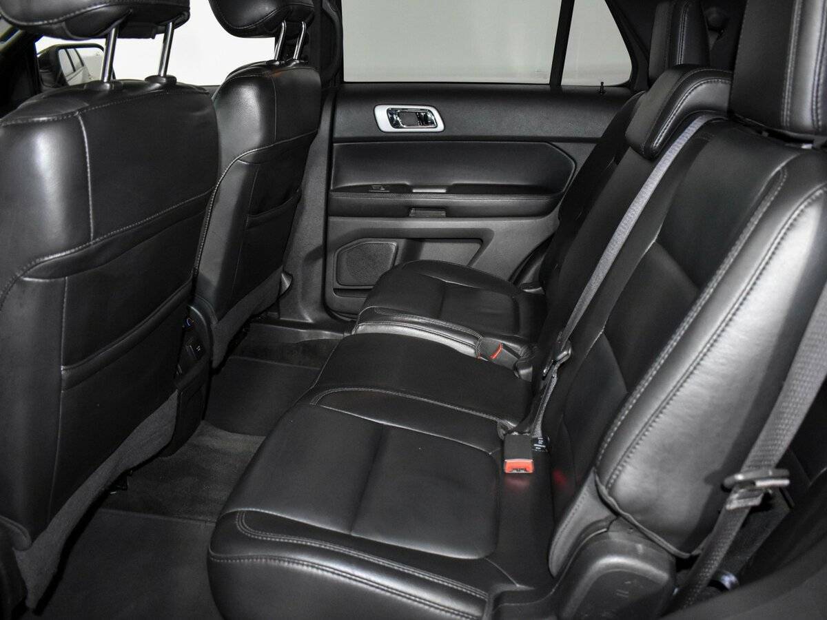 Ford Explorer б/у, 2014, Автоматическая. Фото: #11