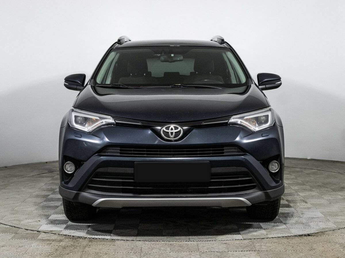 Toyota RAV4 б/у, 2018, Автоматическая. Фото: #1