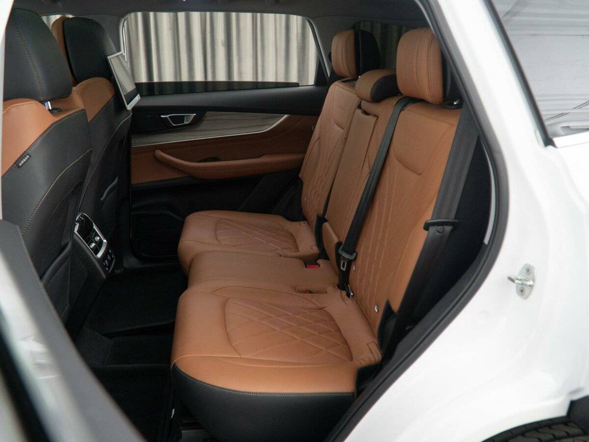 Chery Tiggo 8 Pro Max б/у, 2022, Роботизированная. Фото: #9