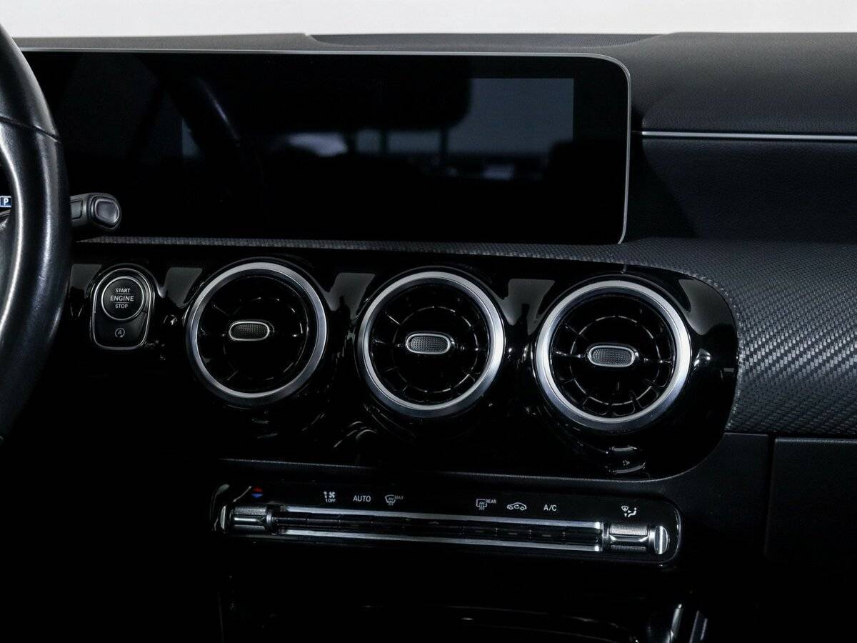 Mercedes-Benz CLA б/у, 2019, Роботизированная. Фото: #12