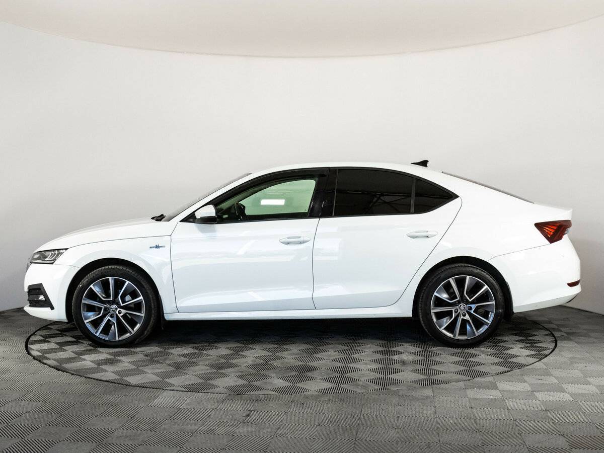Skoda Octavia б/у, 2021, Автоматическая. Фото: #7