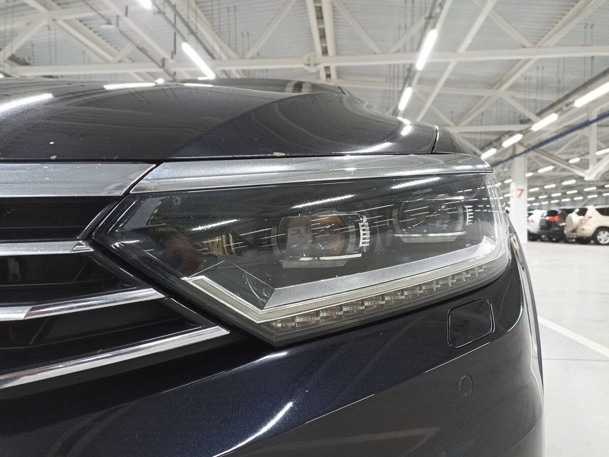 Volkswagen Passat б/у, 2018, Роботизированная. Фото: #16