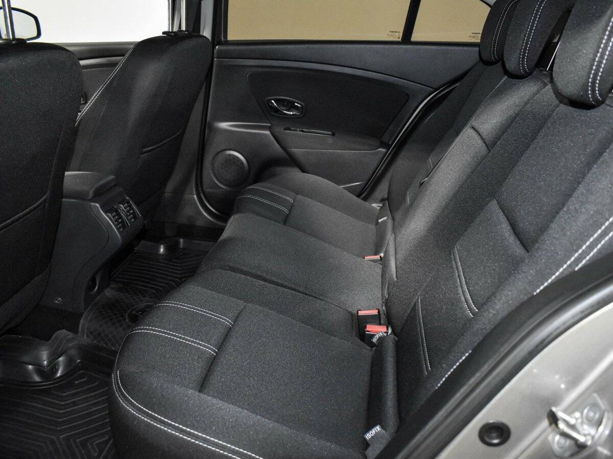 Renault Fluence б/у, 2013, Механическая. Фото: #10