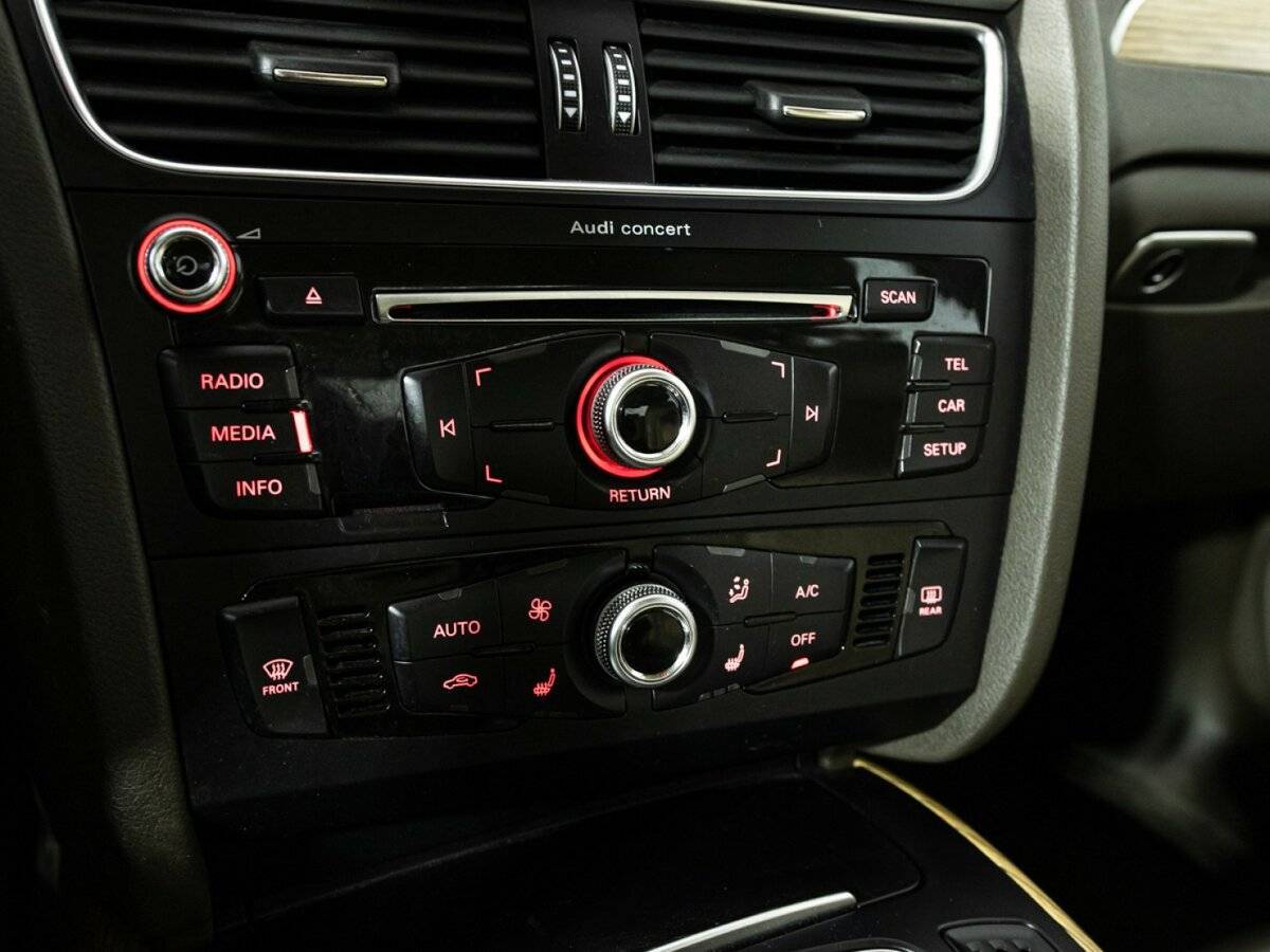 Audi A4 б/у, 2015, Вариатор. Фото: #15