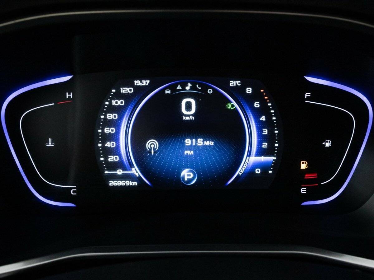 Geely Coolray б/у, 2023, Роботизированная. Фото: #11