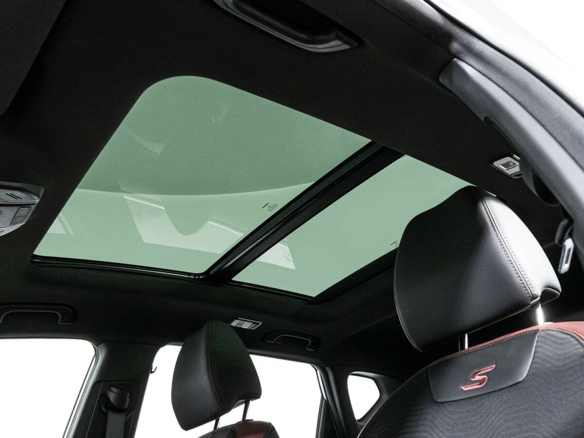 Geely Coolray б/у, 2023, Роботизированная. Фото: #14