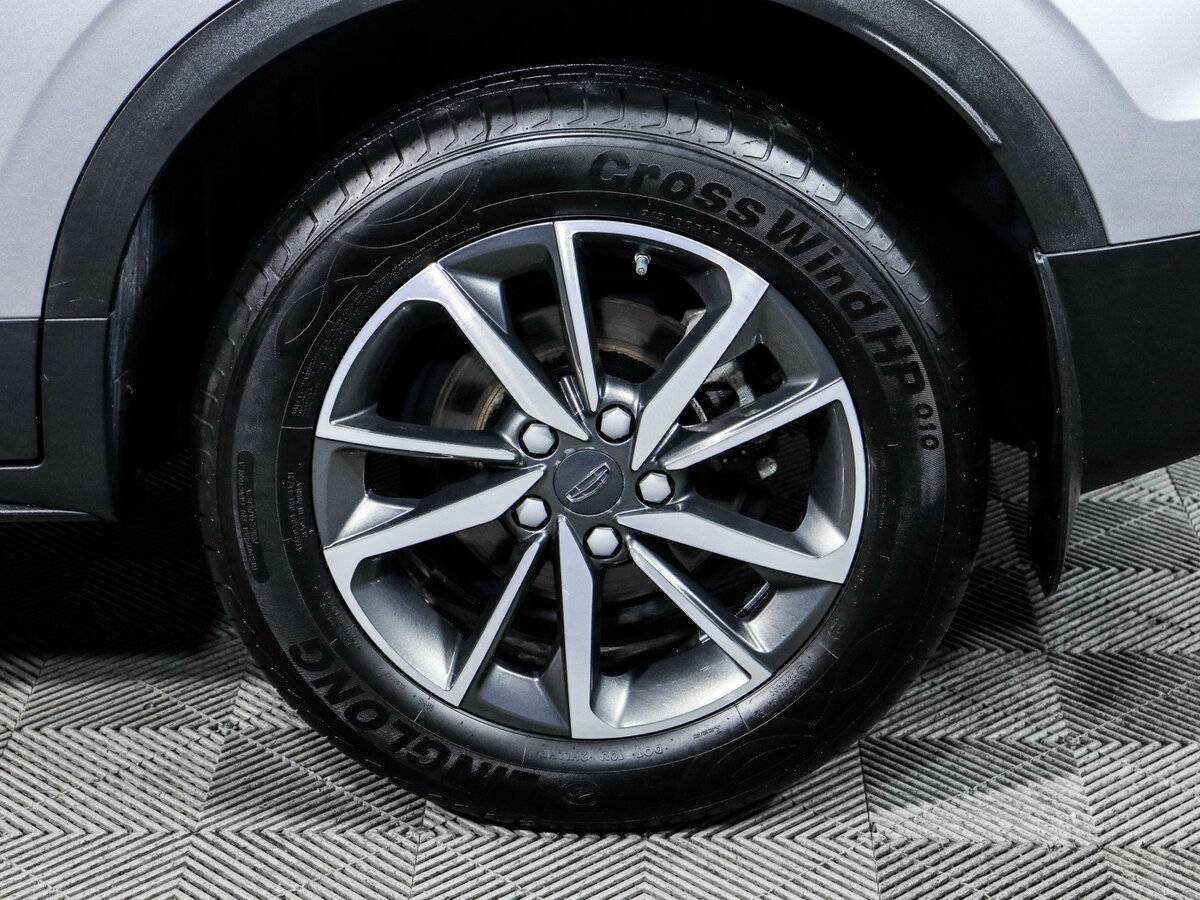 Geely Coolray б/у, 2023, Роботизированная. Фото: #11