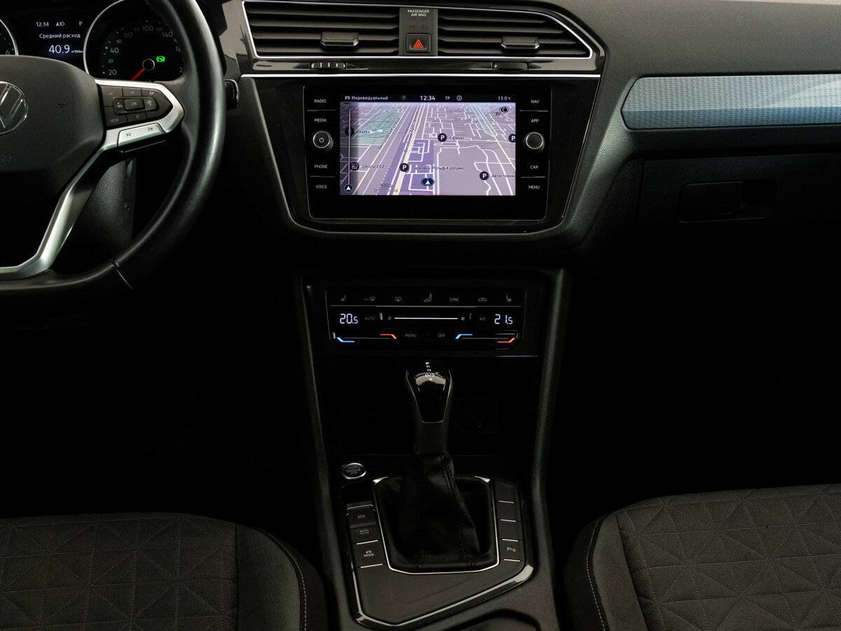 Volkswagen Tiguan б/у, 2021, Роботизированная. Фото: #11