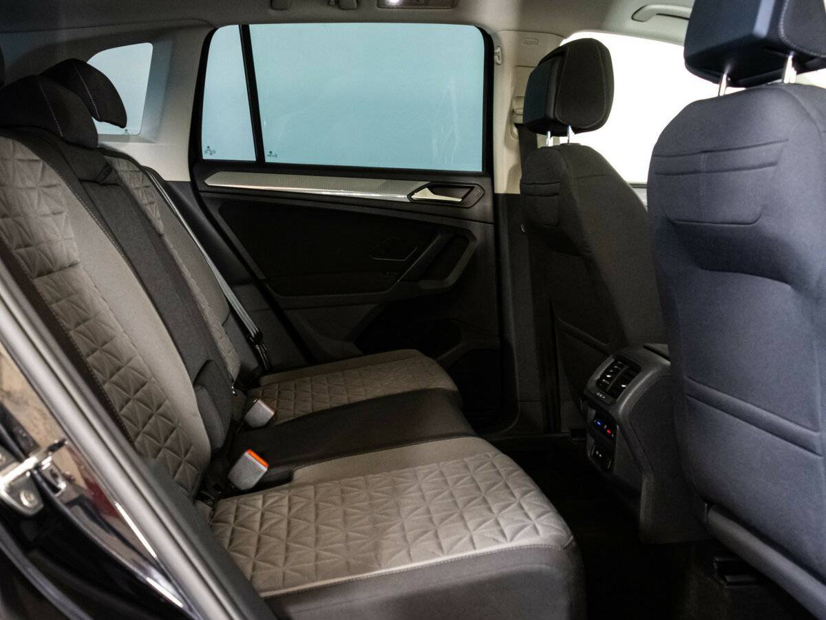 Volkswagen Tiguan б/у, 2021, Роботизированная. Фото: #13