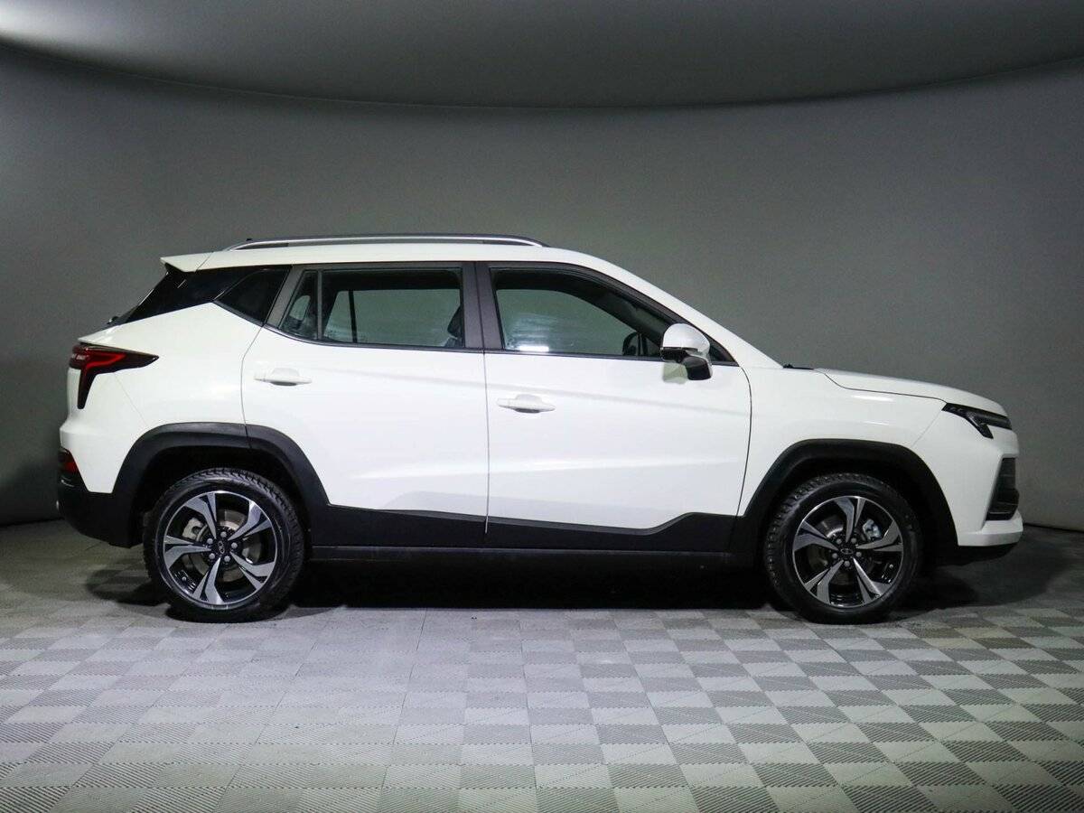 Москвич 3 б/у, 2023, Вариатор. Фото: #3