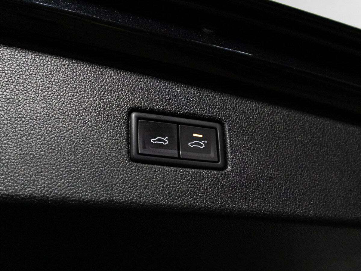 Volkswagen Tiguan б/у, 2020, Роботизированная. Фото: #15