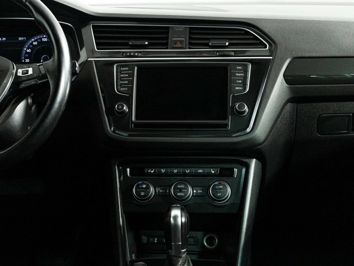 Volkswagen Tiguan б/у, 2017, Роботизированная. Фото: #13