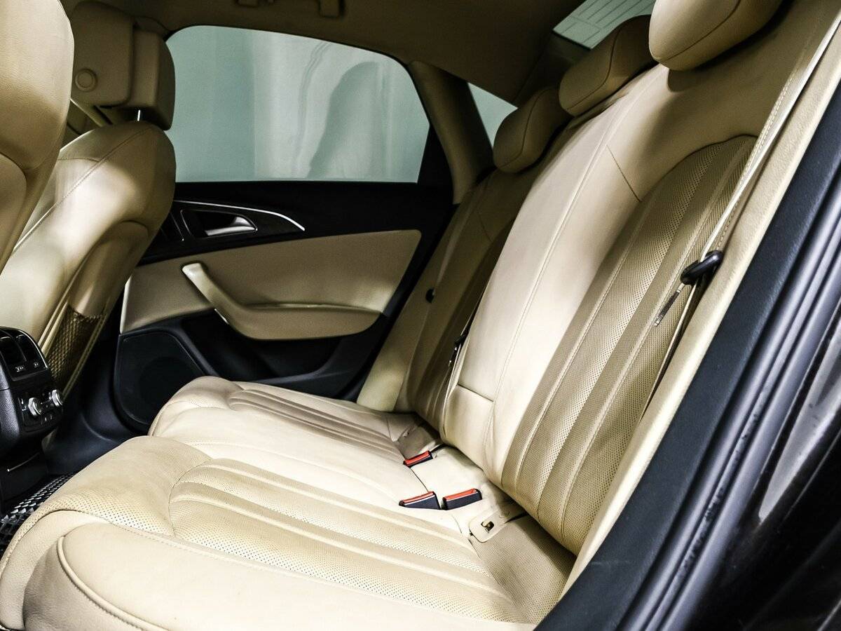 Audi A6 б/у, 2015, Роботизированная. Фото: #10