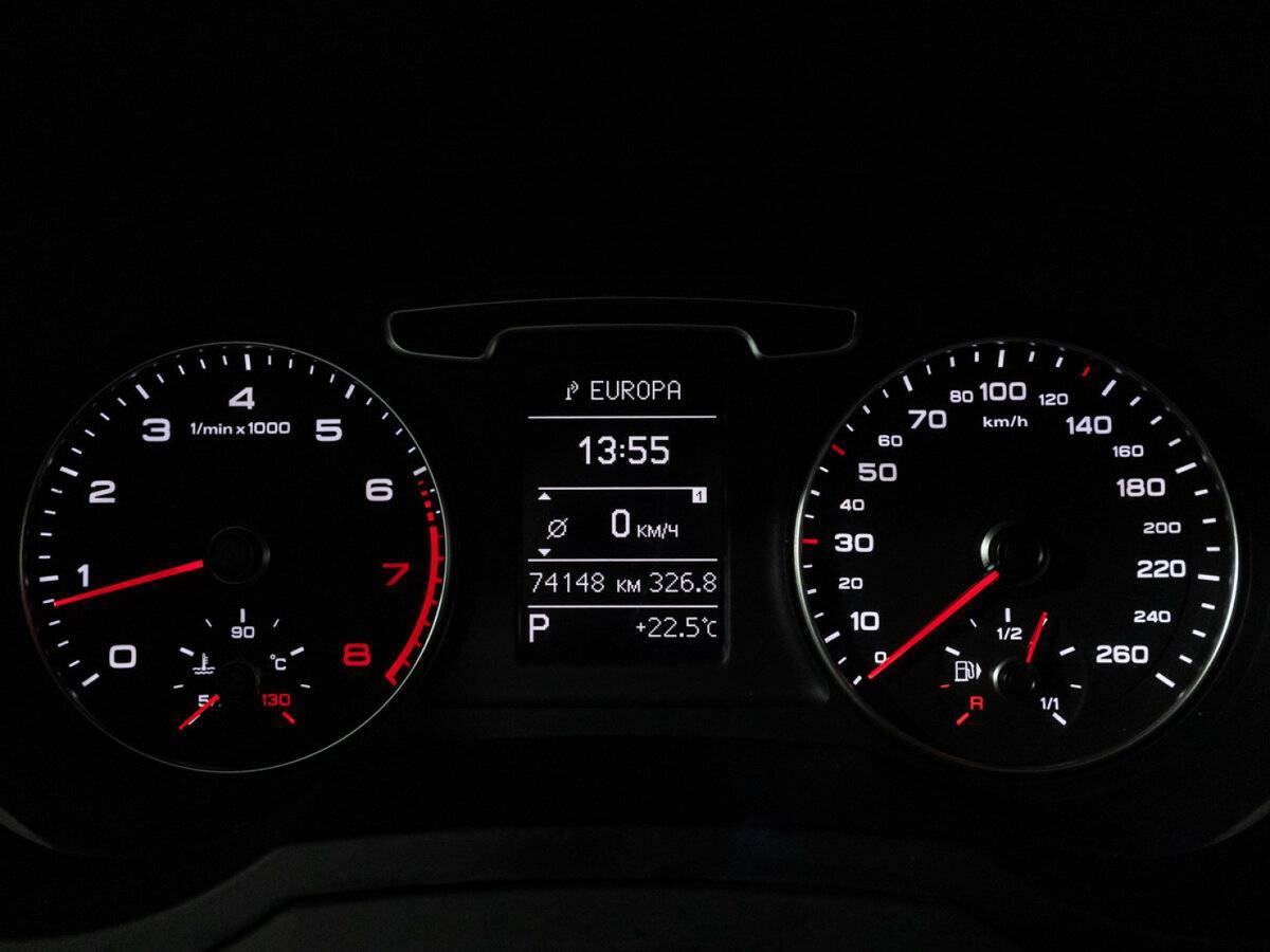 Audi Q3 б/у, 2013, Роботизированная. Фото: #11