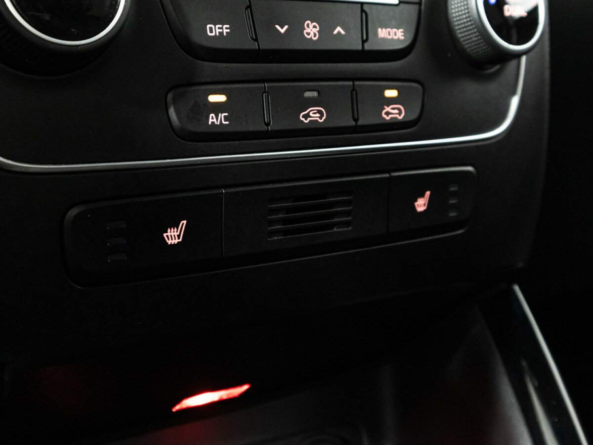 Kia Sorento б/у, 2020, Автоматическая. Фото: #17