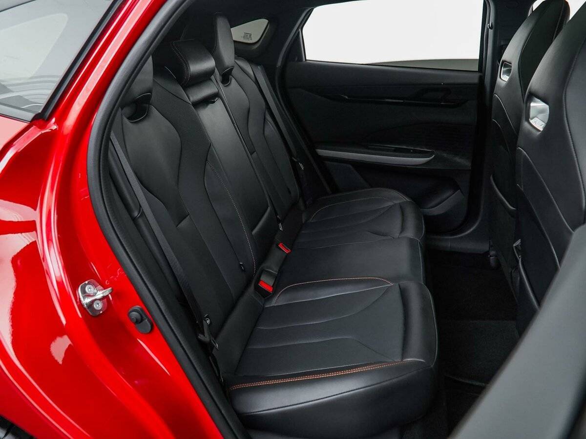 Changan UNI-V б/у, 2023, Роботизированная. Фото: #8