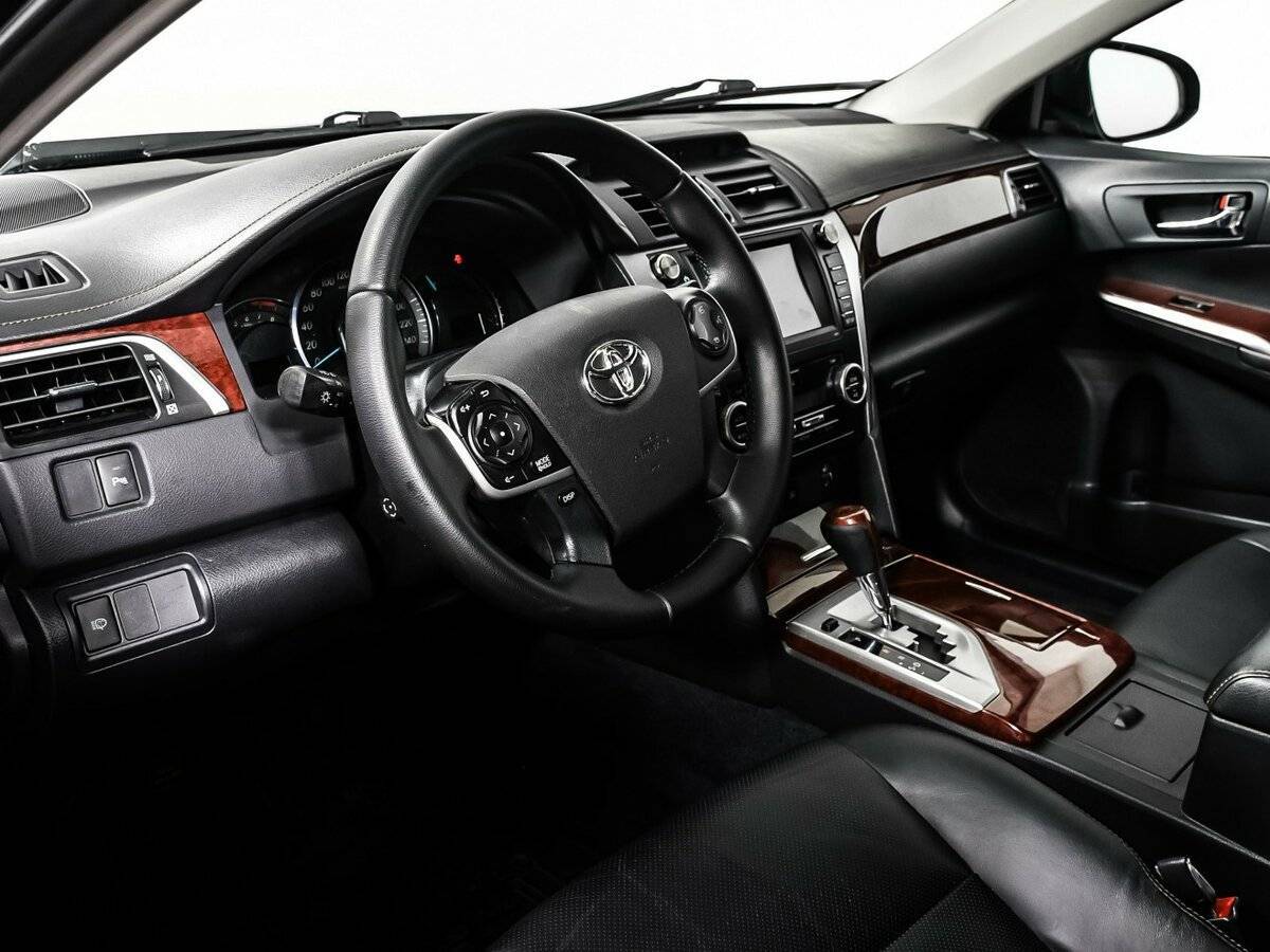 Toyota Camry б/у, 2012, Автоматическая. Фото: #11