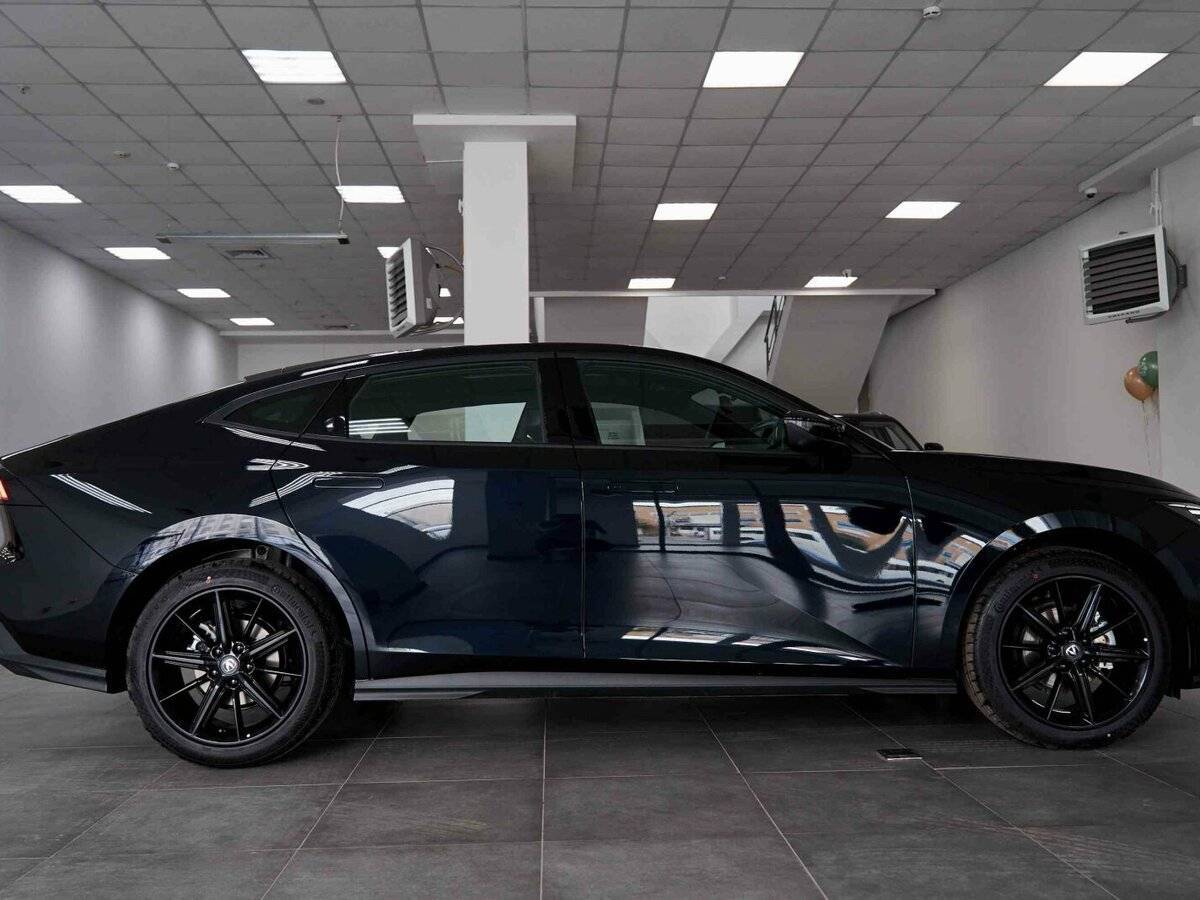 Changan UNI-V б/у, 2024, Роботизированная. Фото: #5