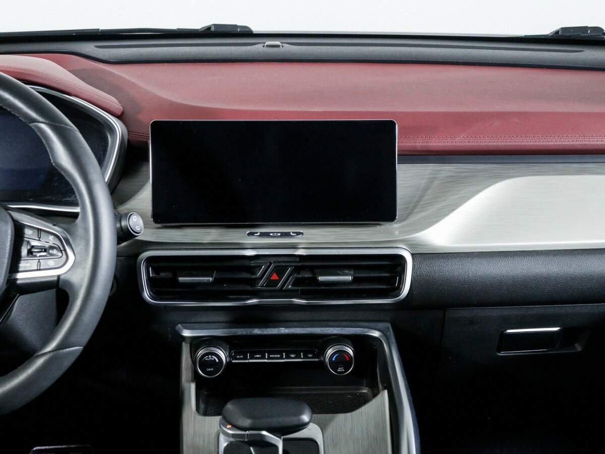 Geely Coolray б/у, 2023, Роботизированная. Фото: #9