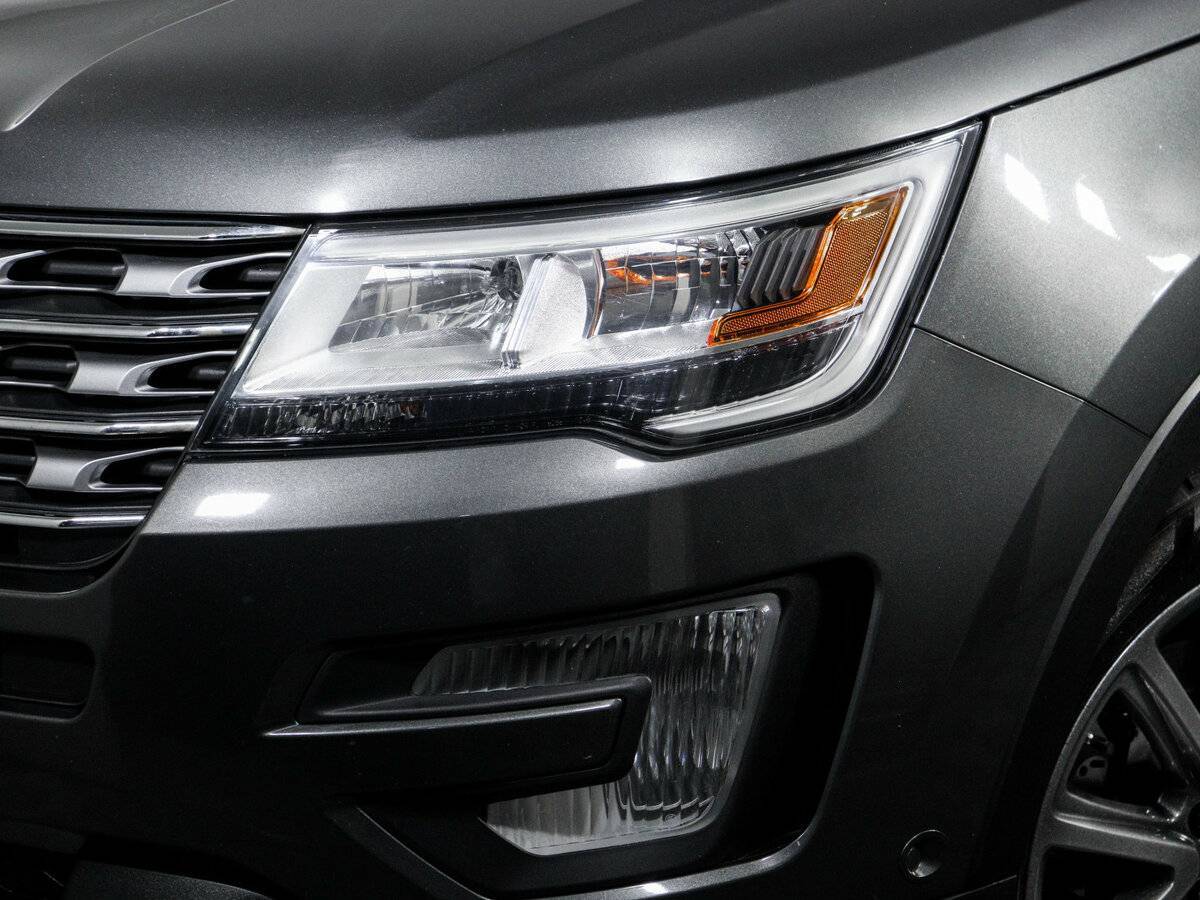 Ford Explorer б/у, 2017, Автоматическая. Фото: #15