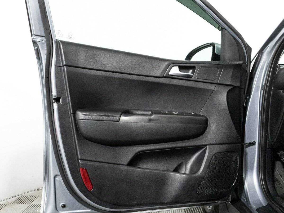 Kia Sportage б/у, 2020, Автоматическая. Фото: #24