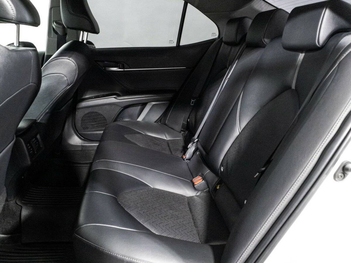 Toyota Camry б/у, 2021, Автоматическая. Фото: #9