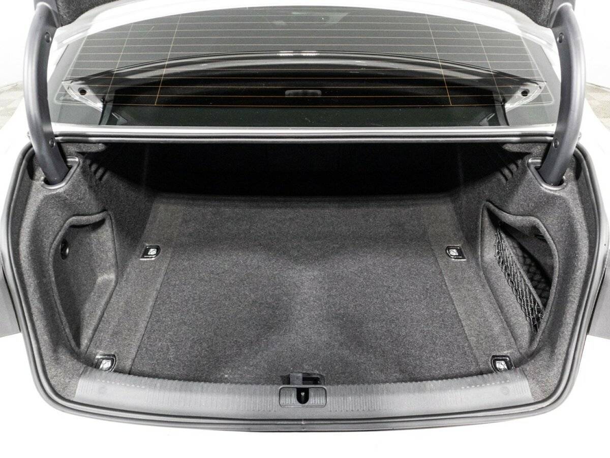 Audi A4 б/у, 2020, Роботизированная. Фото: #15