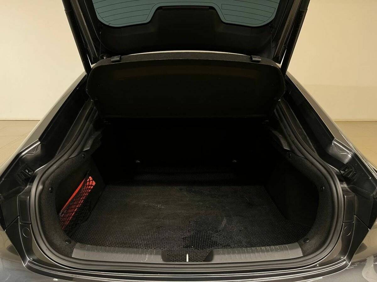 Changan UNI-V б/у, 2023, Роботизированная. Фото: #13