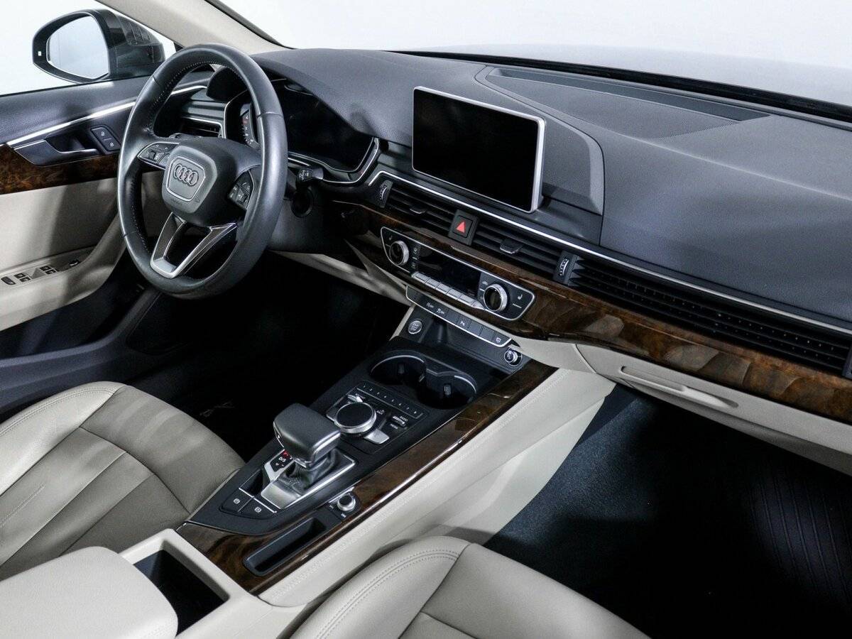 Audi A4 б/у, 2016, Роботизированная. Фото: #8