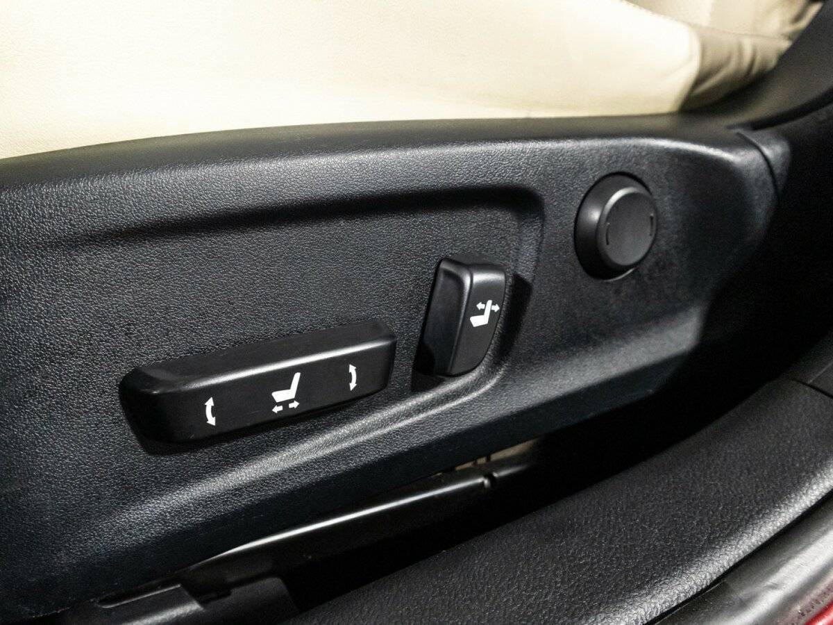 Lexus IS б/у, 2014, Автоматическая. Фото: #15