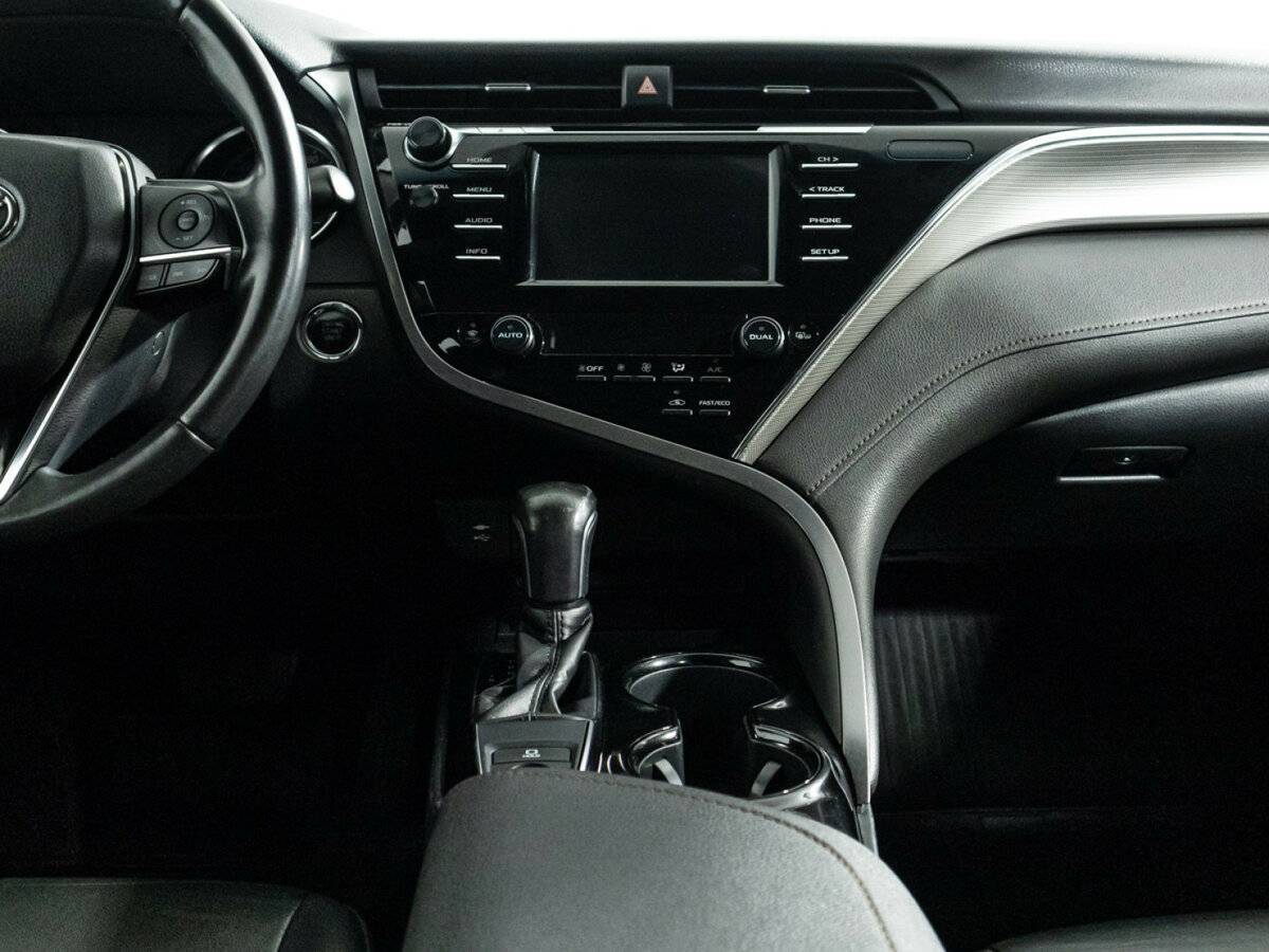 Toyota Camry б/у, 2018, Автоматическая. Фото: #13